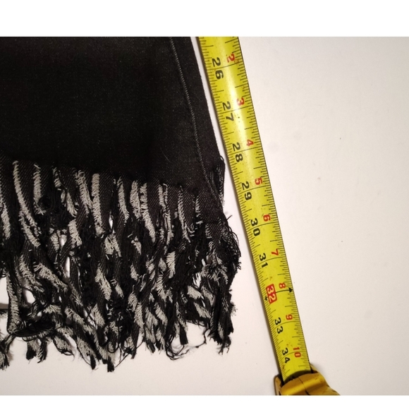 L & B Lucky & Blessed High Rise Flare Jeans Women's Size 6 Fringe Raw Hem Black - Picture 9 of 9